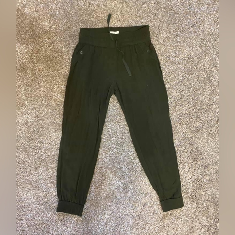 NWOT TNA S PANTS